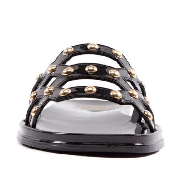 🔥VINCE CAMUTO “Carron” Black Jelly Slides BRAND NEW Size 9 with Gold Studs - Picture 3 of 6